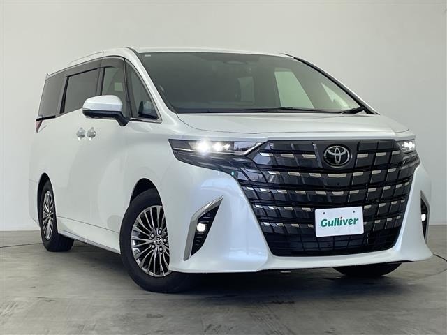 Toyota ALPHARD 2023 8206002-0