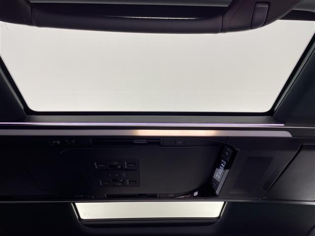 Toyota ALPHARD 2023 8206002-19