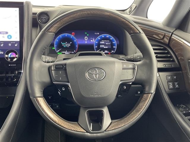 Toyota ALPHARD 2023 8206002-21