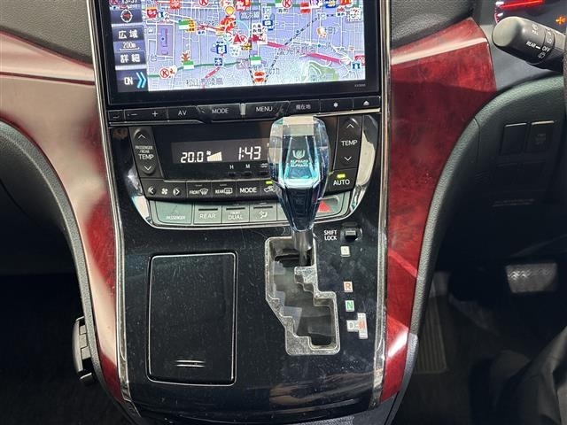 Toyota ALPHARD 2008 8206008-4