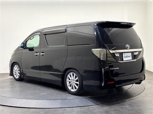 Toyota ALPHARD 2008 8206008-9
