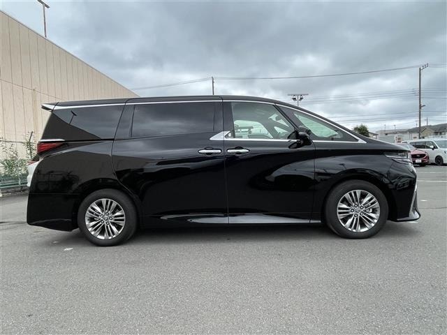 Toyota ALPHARD 2025 8206038-22