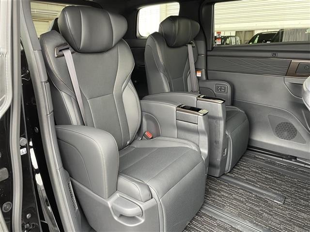 Toyota ALPHARD 2026 8206162-9