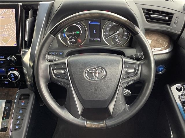 Toyota ALPHARD 2022 8206595-2