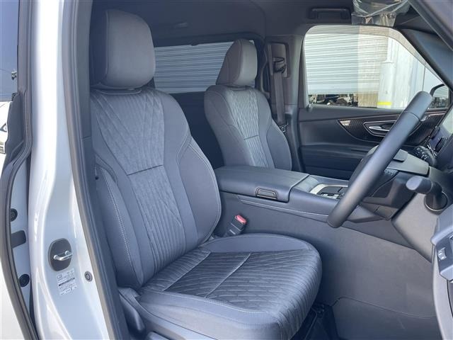 Toyota ALPHARD 2026 8206942-8