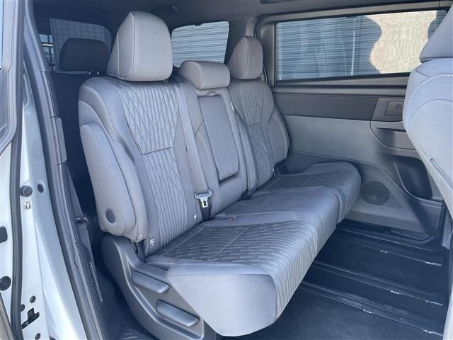 Toyota ALPHARD 2026 8206942-9