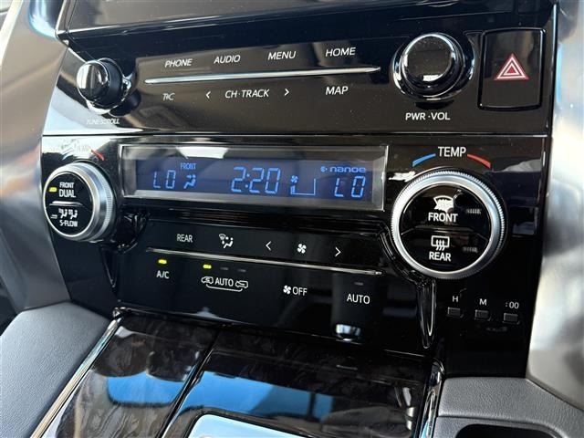 Toyota ALPHARD 2021 8206982-19