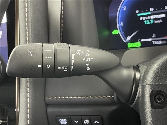 Toyota ALPHARD 2024 8207128-8