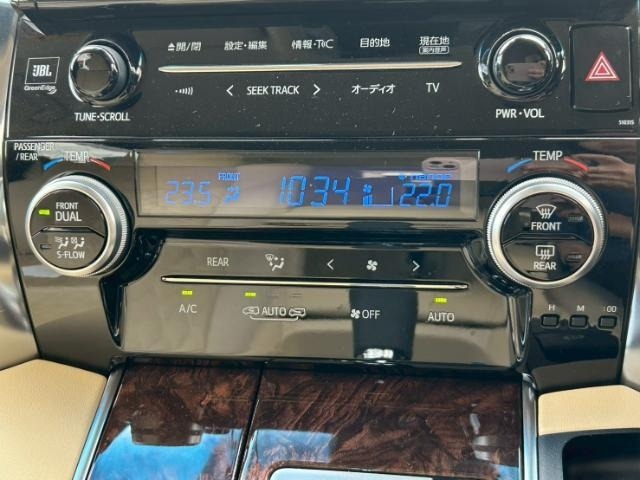 Toyota ALPHARD 2018 8207151-19