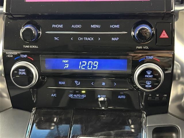 Toyota ALPHARD 2021 8207331-21