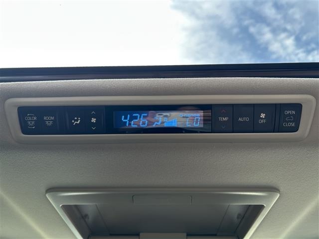 Toyota ALPHARD 2023 8207423-5