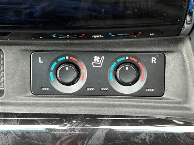 Toyota ALPHARD 2021 8207455-4