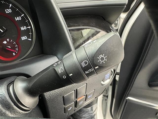 Toyota ALPHARD 2022 8207476-4