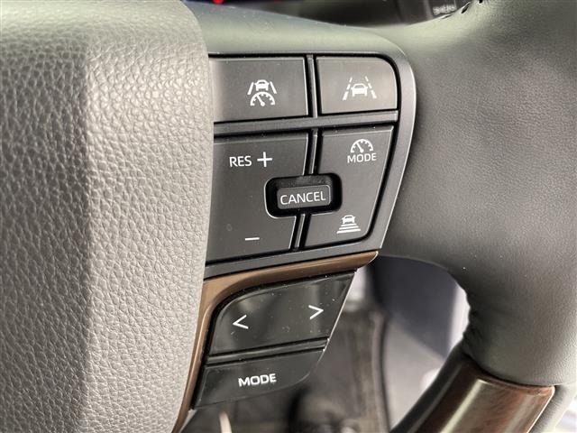 Toyota ALPHARD 2023 8207477-1