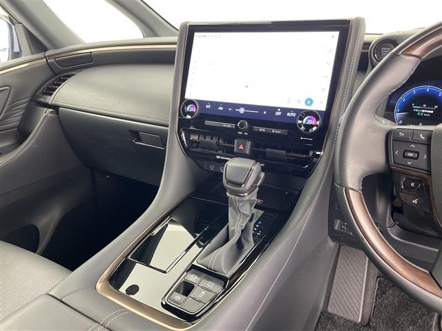 Toyota ALPHARD 2023 8207477-17