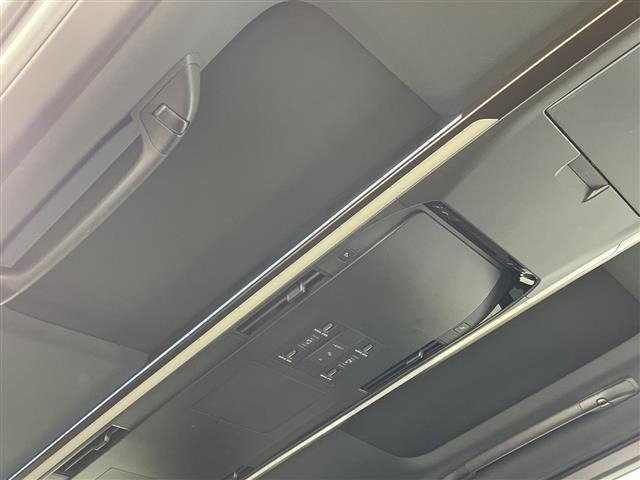 Toyota ALPHARD 2023 8207477-9