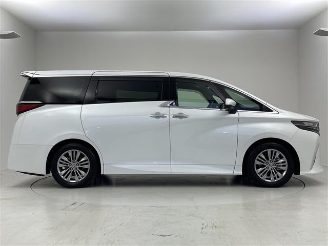 Toyota ALPHARD 2023 8207550-13