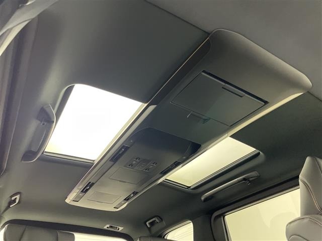 Toyota ALPHARD 2023 8207581-4
