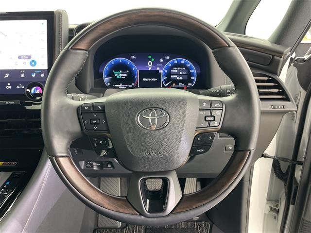 Toyota ALPHARD 2023 8207581-5