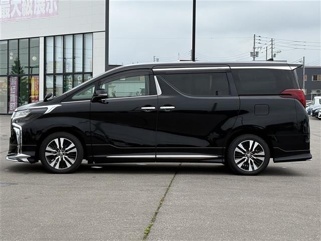 Toyota ALPHARD 2021 8207622-6