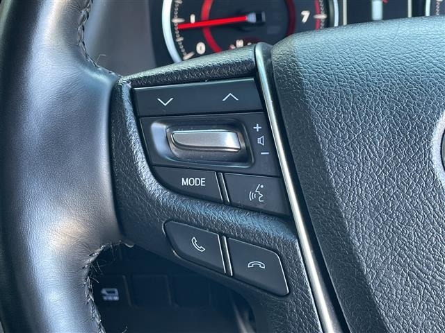 Toyota ALPHARD 2021 8207652-5