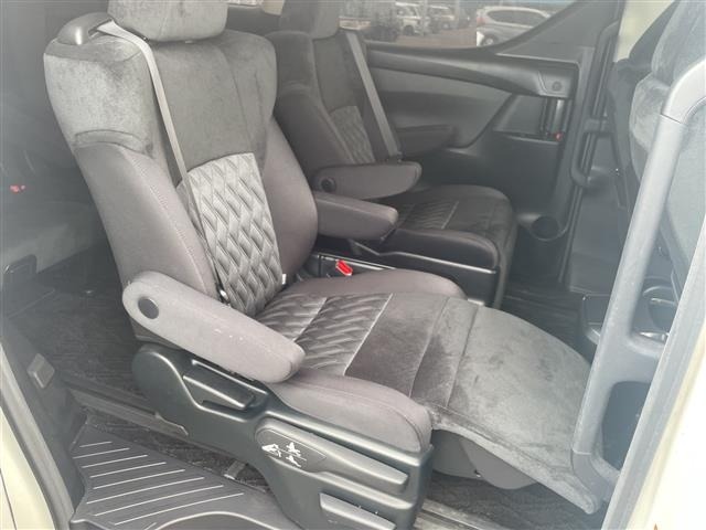 Toyota ALPHARD 2018 8207767-11
