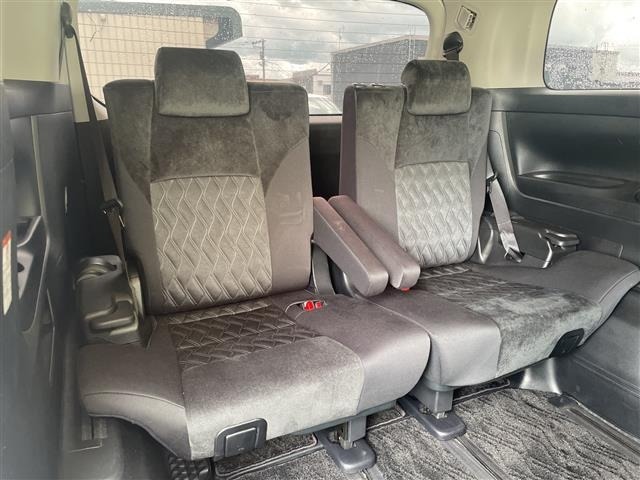Toyota ALPHARD 2018 8207767-2
