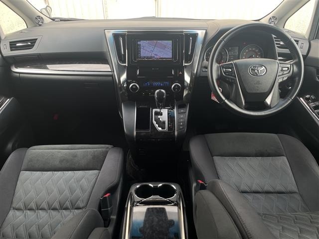 Toyota ALPHARD 2018 8207767-5