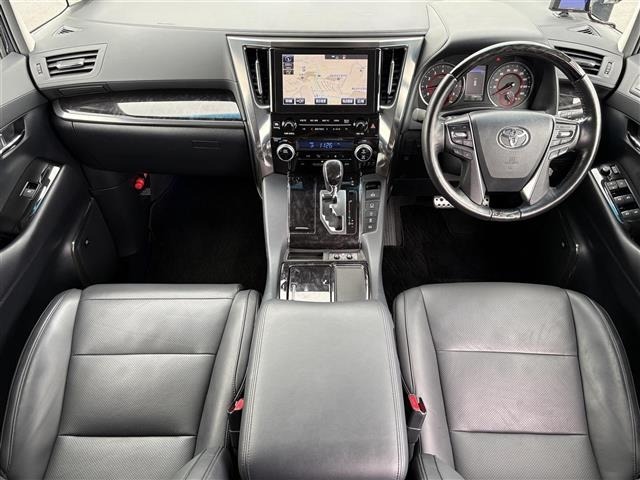 Toyota ALPHARD 2018 8207783-14