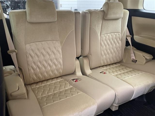 Toyota ALPHARD 2021 8207982-5