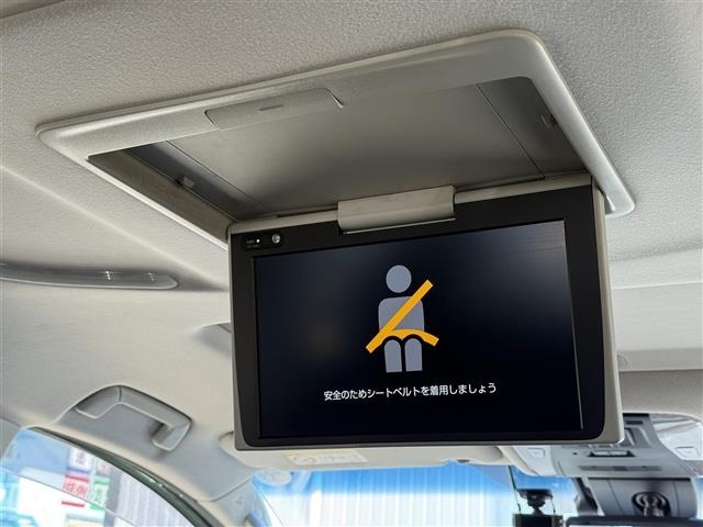 Toyota ALPHARD 2021 8208021-16
