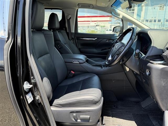 Toyota ALPHARD 2021 8208021-5