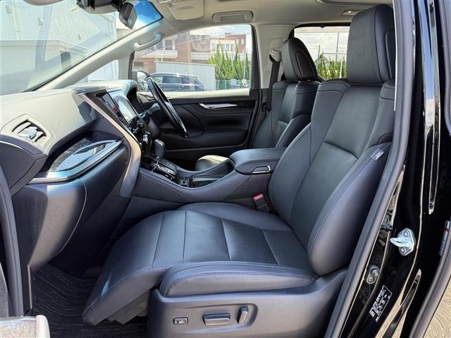 Toyota ALPHARD 2021 8208021-7