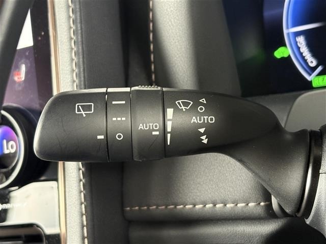 Toyota ALPHARD 2023 8208084-11