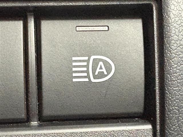 Toyota ALPHARD 2023 8208084-3