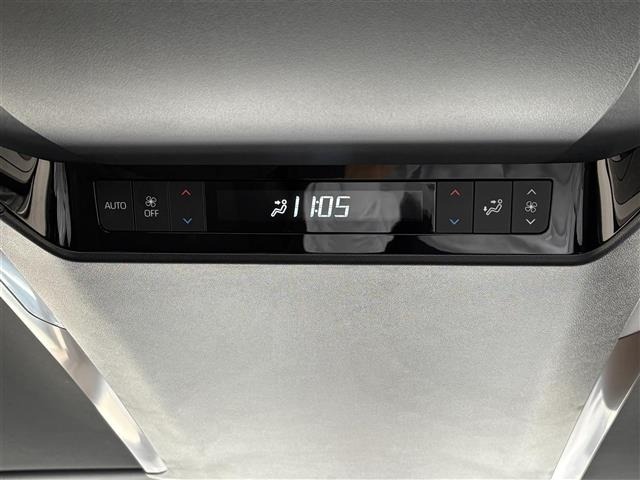 Toyota ALPHARD 2023 8208084-6