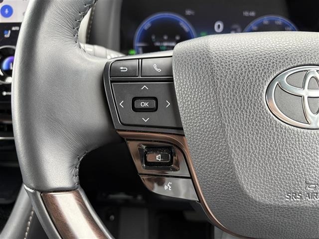 Toyota ALPHARD 2023 8208084-9
