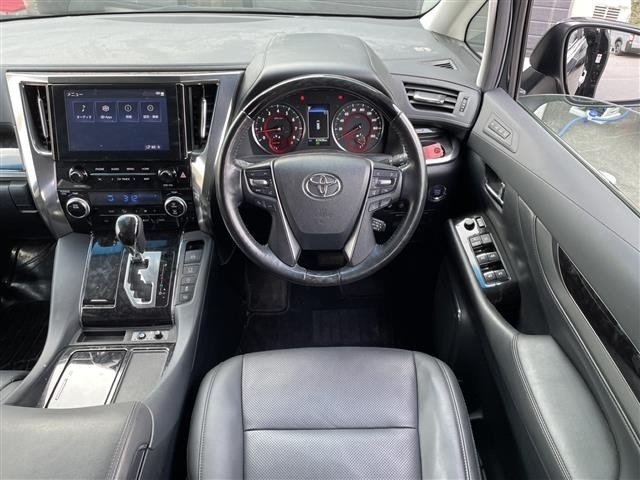 Toyota ALPHARD 2021 8208135-15