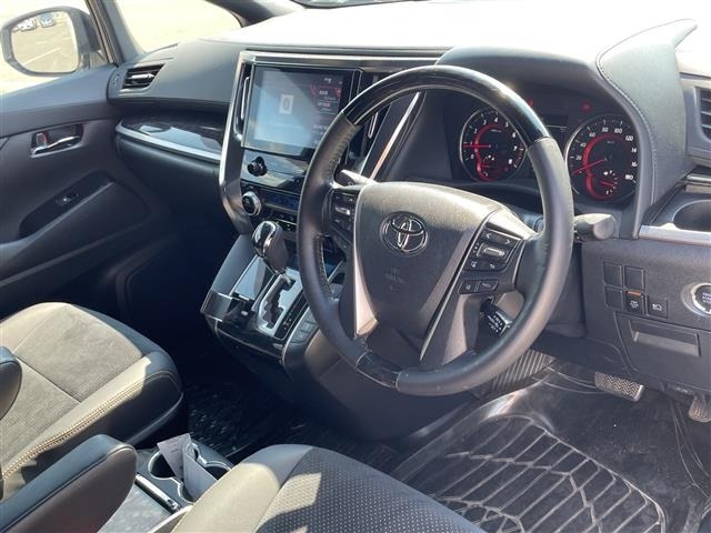 Toyota ALPHARD 2020 8208149-6