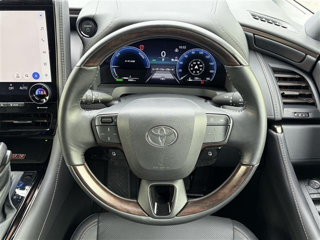 Toyota ALPHARD 2023 8208229-1