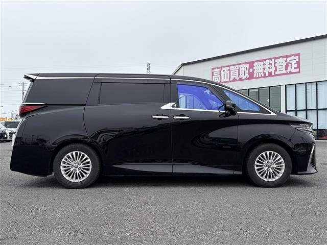 Toyota ALPHARD 2023 8208229-17