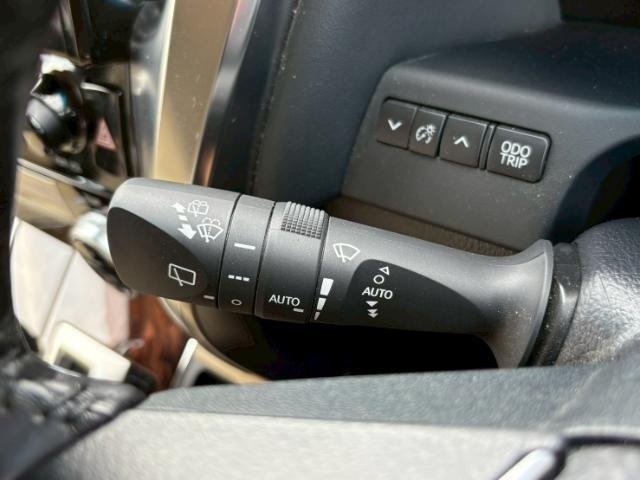 Toyota ALPHARD 2021 8208310-9