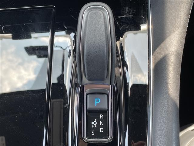 Toyota ALPHARD 2023 8208349-12