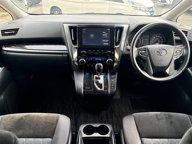 Toyota ALPHARD 2022 8208368-15