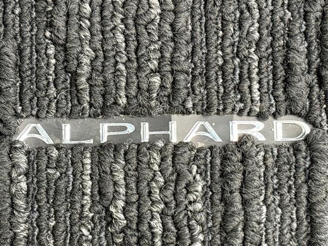 Toyota ALPHARD 2022 8208368-4