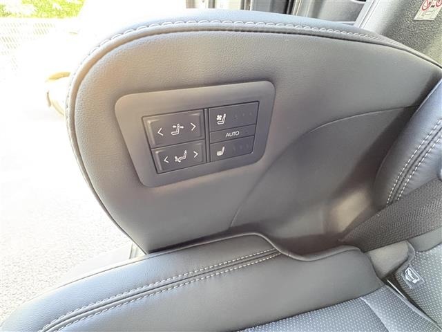 Toyota ALPHARD 2025 8208436-11