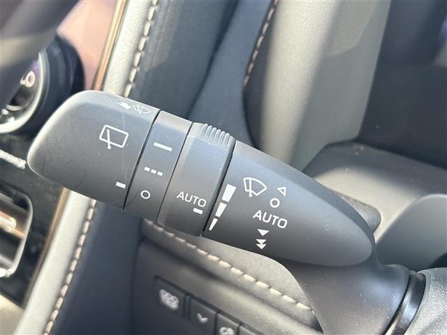 Toyota ALPHARD 2025 8208436-4