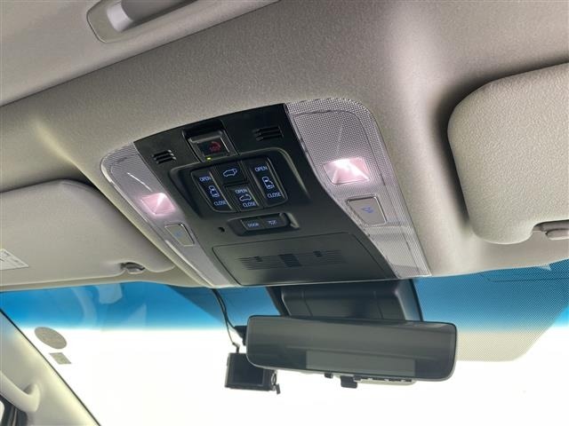 Toyota ALPHARD 2023 8208442-2