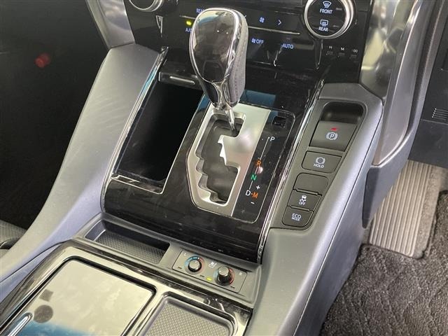 Toyota ALPHARD 2023 8208442-5