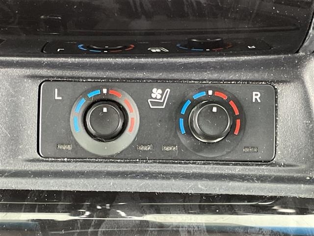 Toyota ALPHARD 2021 8208589-8
